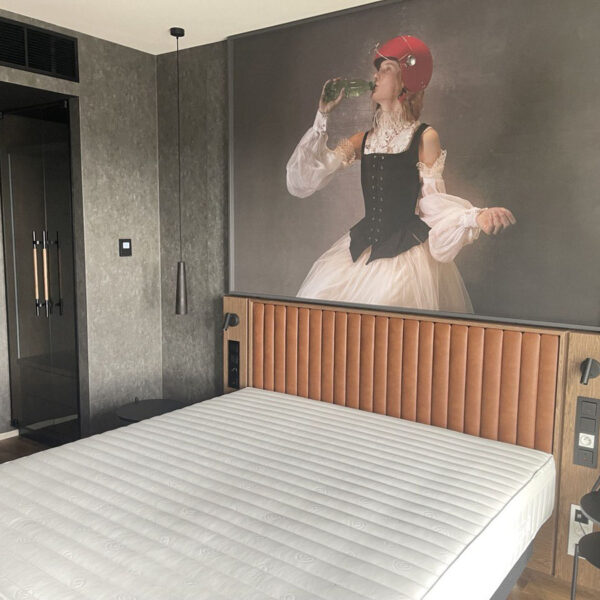 Hospitality 02 600x600